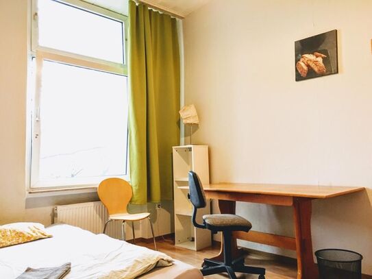 Light furnished room in a WG, Dortmund - Amsterdam Apartments for Rent