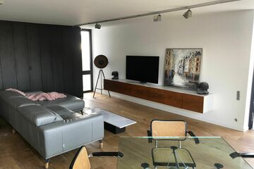 Luxussanierte Wohnung in Köln Rheinnähe