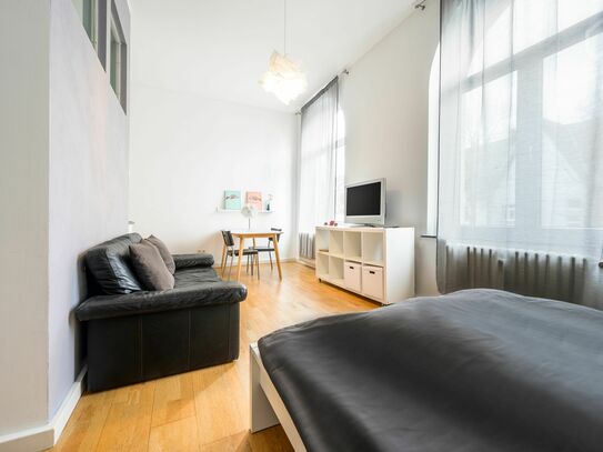 Sonniges und fantastisches Apartment in Düsseldorf Oberkassel