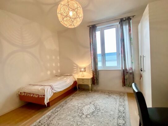 Beautiful fully accessible apartment with parking space and balcony, Berlin - Amsterdam Apartments for Rent