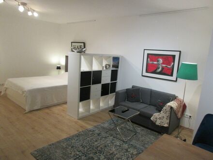 32qm, frisch renoviertes, modernes 1 Raum-Appartment mit separater Küche und Bad | 32 sqm, renovated and modern apartme…