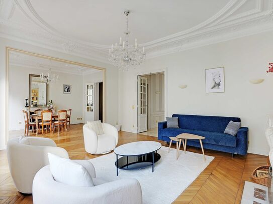 Splendid spacious apartment