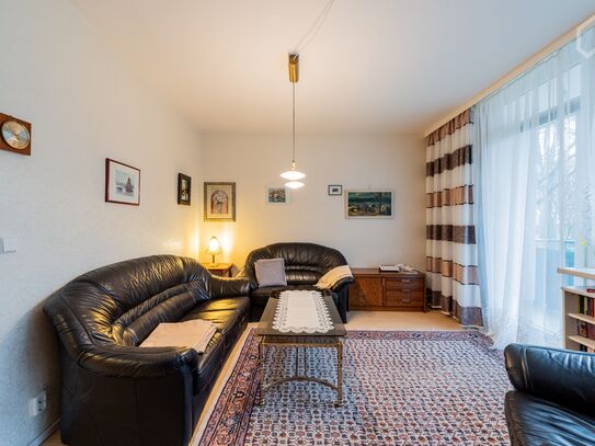 Exclusive city living in Berlin-Lichtenberg: 3-room flat with balcony and urban flair