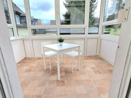 Apartment with 3 rooms, winter garden and kitchen-living room