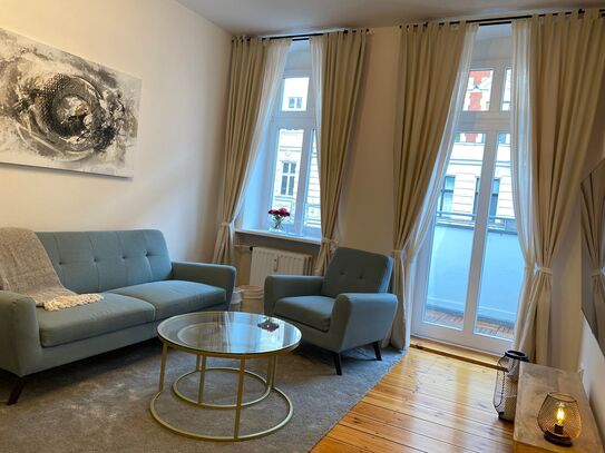 Moderne, neu möblierte 2,5 Zimmer Wohnung inkl. Balkon in Friedrichshain