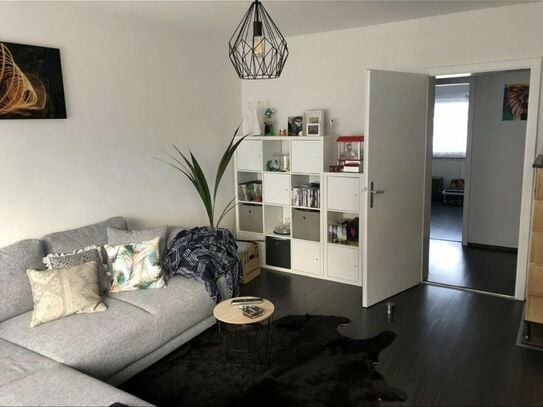 Ideal for business peoples and commuters - beautiful fully furnished apartment in Oberesslingen