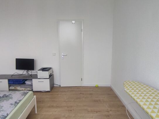 Charmante Mietwohnung – Perfekt angebunden in Ostberlin, Berlin - Amsterdam Apartments for Rent