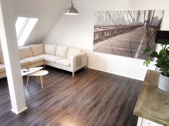 Bright and spacious top floor apartment, Berlin - Amsterdam Apartments for Rent