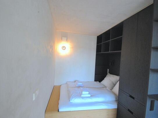 Beautiful studio apartment right near Sonnenallee, Berlin - Amsterdam Apartments for Rent