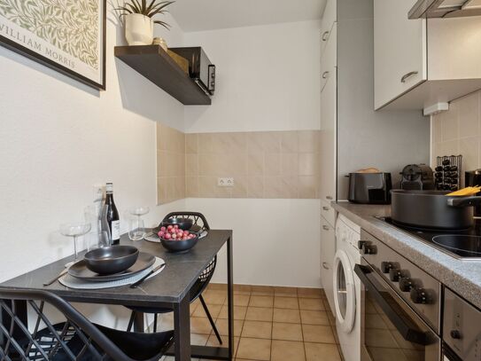 Central & Stylish 1-Bedroom Apartment Next to Lörrach Main Station, close to Basel