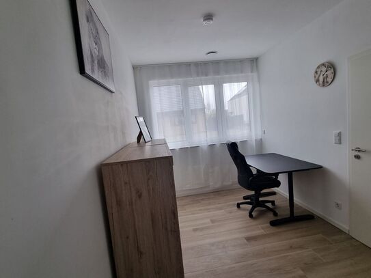 New & modern 3-room duplex apartment near Düsseldorf