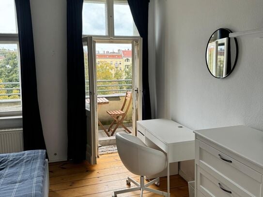 Stylist 4 bedroom Apartment in Berlin Friedrichshain, Berlin - Amsterdam Apartments for Rent