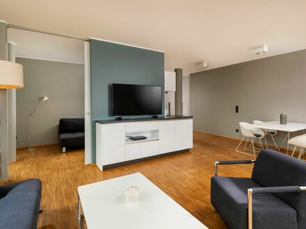 Exklusives Apartment mit einem direkten Ausblick auf den Tiefen See in Potsdam | Exclusive Apartment with direct view o…