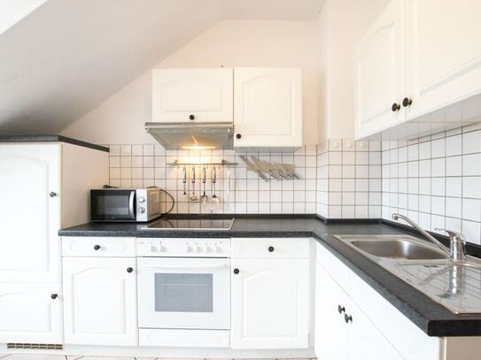 Lovely attic in the heart of Düsseldorf, Dusseldorf - Amsterdam Apartments for Rent