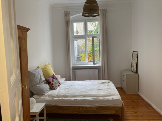 Stylish, spacious, new: 2-room apartment with a balcony in Prenzlauer Berg