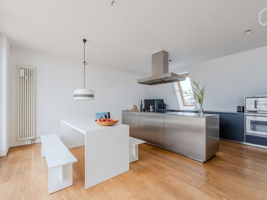 Luxuriösen und ruhiges Maisonette Loft Penthouse mit großen Terrassen im Zentrum / Berlin Kreuzberg