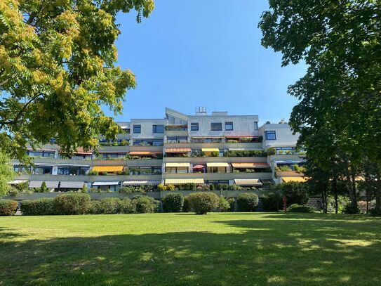 Gemütliche Wohnung im Grünen an der Havel mit großem Balkon nahe Olympiastadion, Waldbühne und Messe