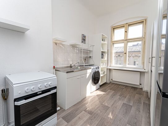 Charming and cozy home conveniently located