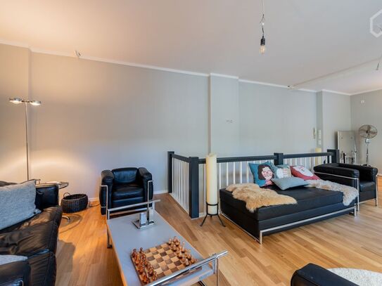 Luxus Loft Townhouse, am Rosenthaler Platz. Designer Einrichtung. Renoviert, Berlin - Amsterdam Apartments for Rent