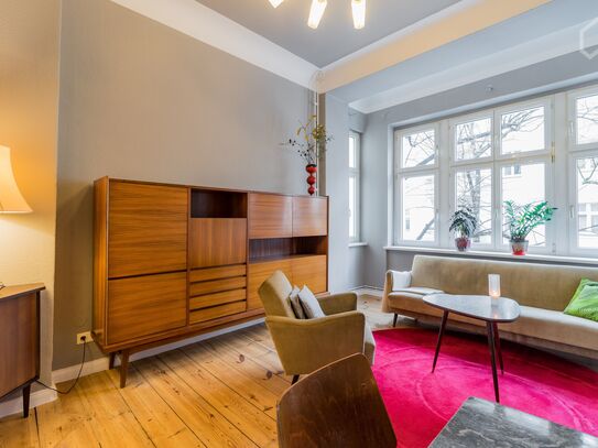 Bright 2 room apt in Neukölln with balcony