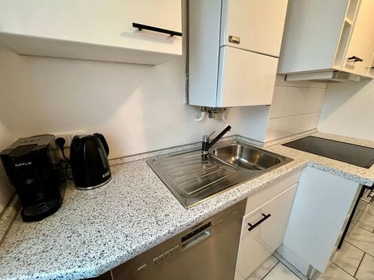 Lovely and renovated Apartment - 7 min from main Train Station, Aachen - Amsterdam Apartments for Rent