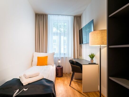 Neu: Stilvolles, voll möbliertes Micro-Apartment in Wien mit hohen Altbaudecken