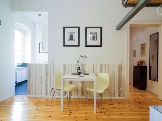 Gorgeous and awesome studio with nice city view, Berlin - Amsterdam Apartments for Rent