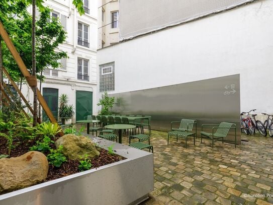 Studio with Sofa bed in the heart of Paris with gym, communal garden and coworking space