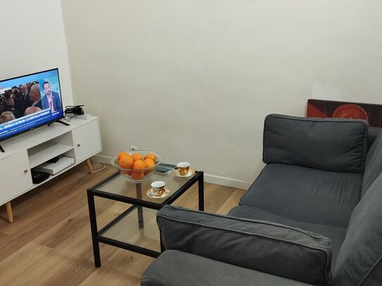 Bright & quiet flat near metro Gallieni