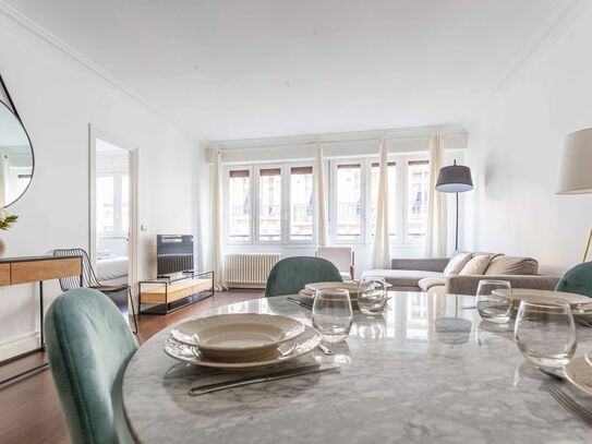 Stylish 1-Bedroom Apartment in the Heart of the 16th Arrondissement