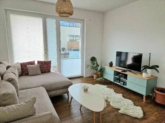 Möblierte 3 Zimmer Wohnung mit Dachterasse