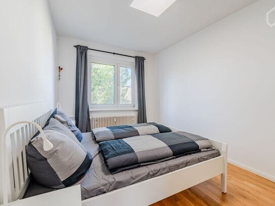 Modern and charming apartment in Wilmersdorf, Berlin - Amsterdam Apartments for Rent