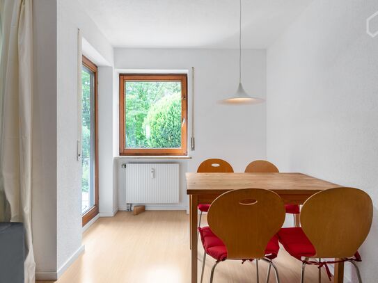 Beautiful, spacious terrace apartment in Munich-Sendling, central and quiet