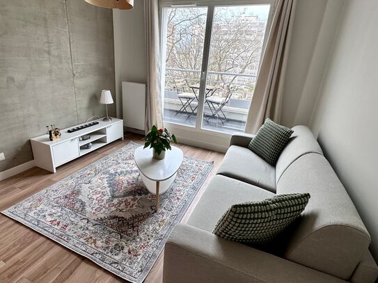 New and carefully furnished two-room apartment with a wonderful view of Paris