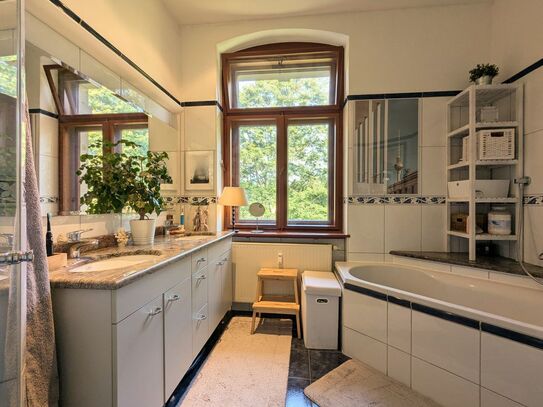 Exclusive family-friendly apartment in historic villa, Dresden - Amsterdam Apartments for Rent