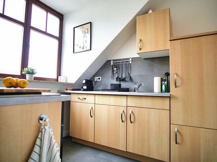 Großzügige helle 3 Zimmer-Wohnung zentrumsnah