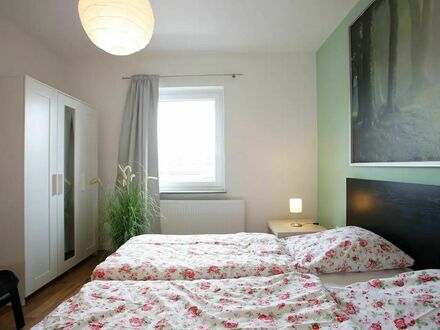 Gut geschnittenes 3-Zimmer-Appartement im Szeneviertel St. Pauli | Well cut 3-room apartment in the trendy district of…