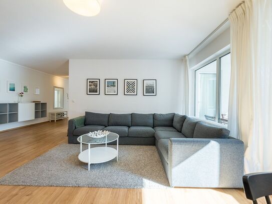 Mietbeginn im Dez/Jan – eine Servicegebühr geht auf uns! Moderne & ruhige Wohnung auf Zeit in Kreuzberg, Berlin