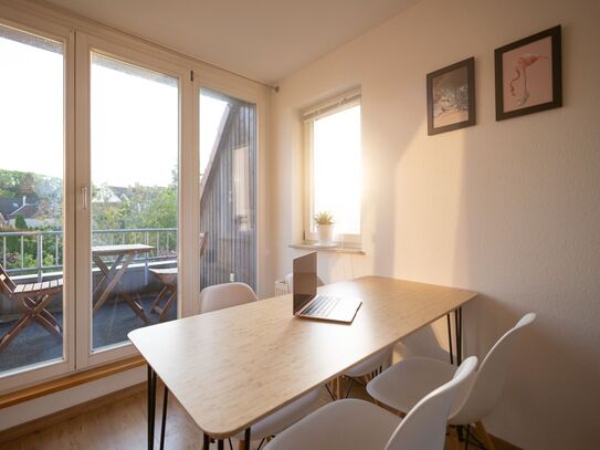 Sunny designer apartment in a nice location (15 min. center)