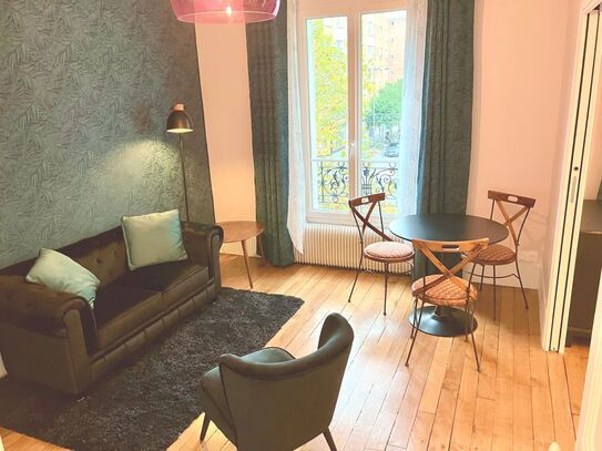 Gorgeous and newly refurbished 2 bedrooms apartment in Paris 14eme