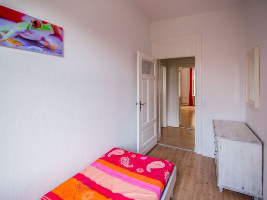 Pretty first floor three bedroomed apartment in Charlottenburg, Berlin - Amsterdam Apartments for Rent