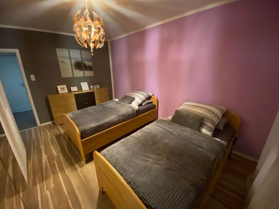 Beautiful Apartment in the Center of Opladen, Leverkusen. 5 min. walk to the train to reach Cologne and/or Düsseldorf.…