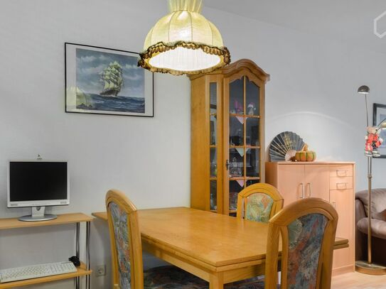 Spacious 2-room apartment with balcony in Schwachhausen, 15 minutes to the main train station, Bremen - Amsterdam Apart…