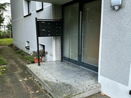 Erstbezug nach Sanierung: Möblierte Souterrainwohnung in ruhiger Lage in Düsseldorf!