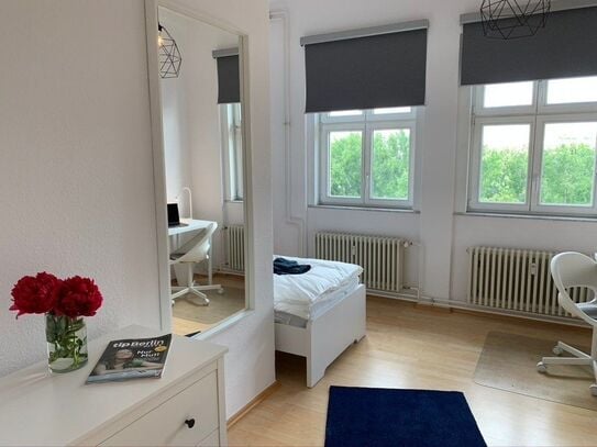 Great & neat apartment - furnished, close to metro (U5), Berlin - Amsterdam Apartments for Rent