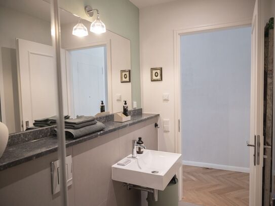 Charming designer suite in Schöneberg