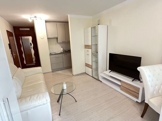 Stylish and beautiful studio apartment next to the Siemens Campus.