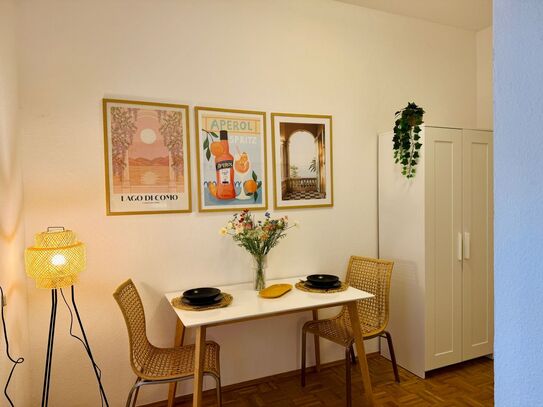 Cozy Apartment direct in the City - huge balcony, Dresden - Amsterdam Apartments for Rent