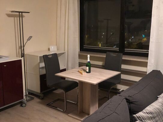 Apartment in Munsburgtower & pretty studio in nice area, Hamburg