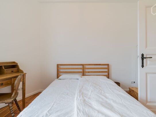 Charming quiet 2-bedroom apartment with balcony in Berlin Prenzlauer Berg, Berlin - Amsterdam Apartments for Rent